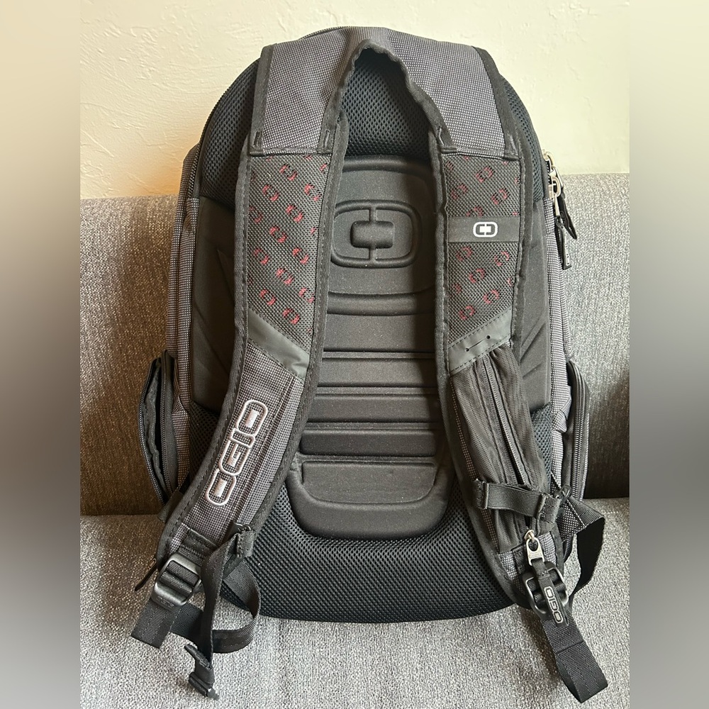 OGIO Surge RSS backpack - Picture 3 of 6